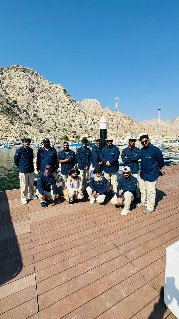 هيئة البيئة تنهي أعمال المرحلة الأولى لمشروع مسح أنواع الثديات البحرية بمسندم