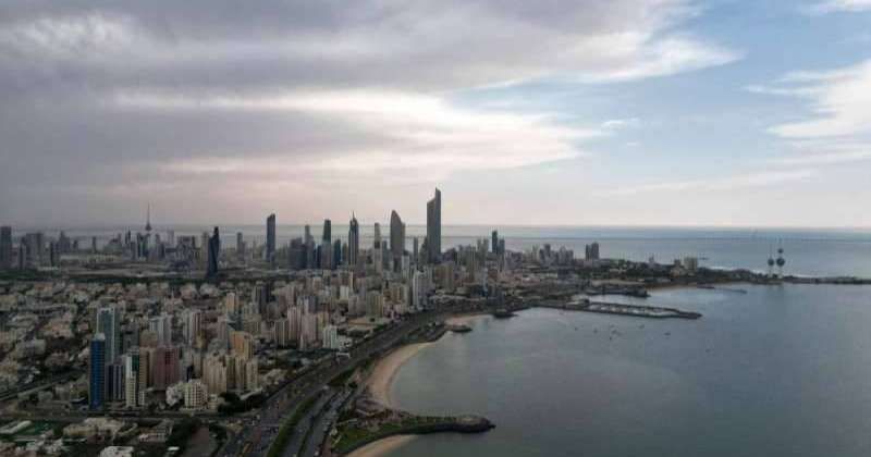 «الأرصاد»: الحالة المطرية في البلاد تبلغ ذروتها ظهر غد والأجواء تتحسن تدريجيا الخميس صباحا