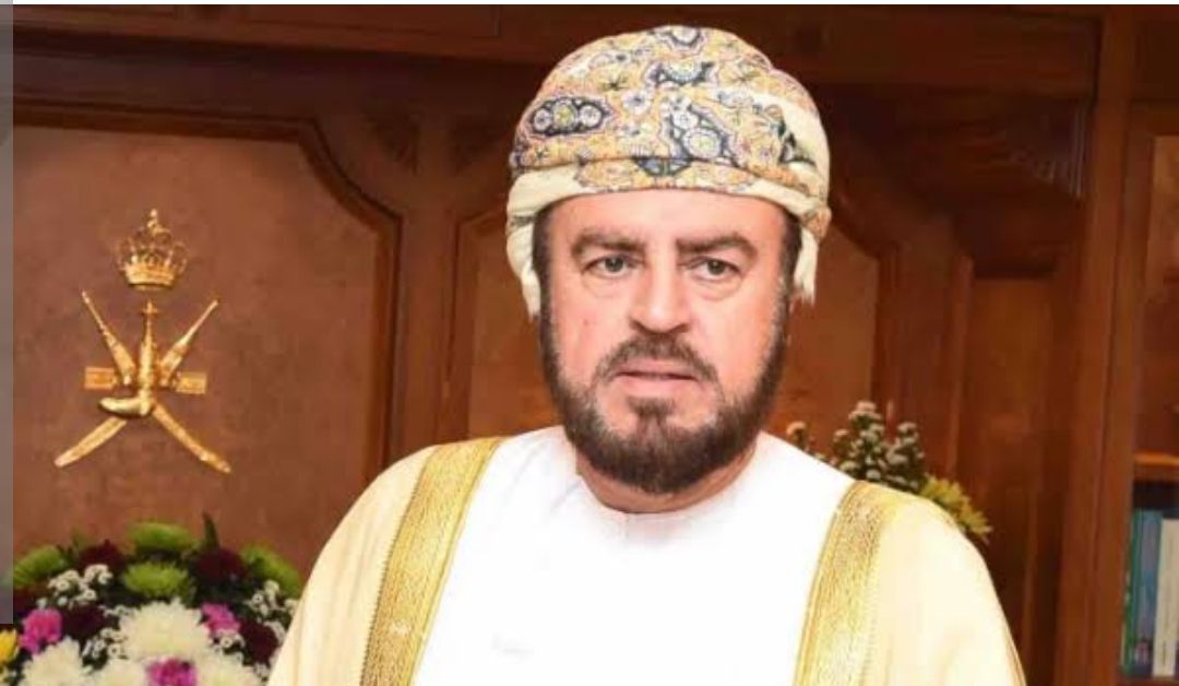 مبعوثًا من جلالة السلطان .. السيد أسعد يتوجه إلى الإمارات لتقديم التعازي في وفاة طحنون آل نهيان