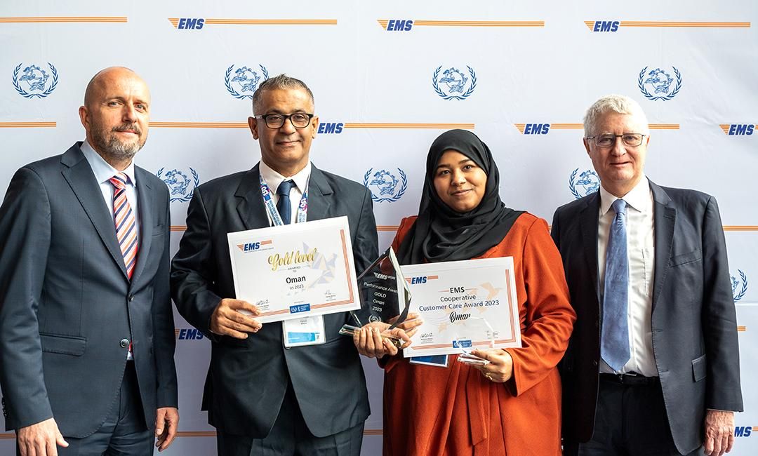 بريدُ عُمان يحصد المركز الأول للعام الثاني في خدمة البريد السريع الدولي