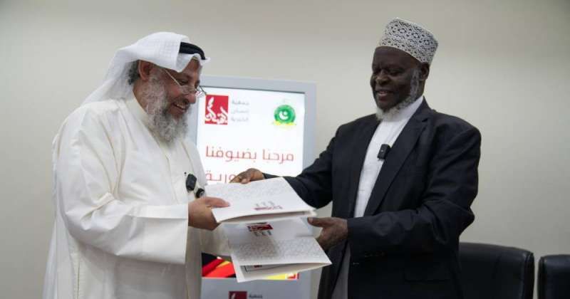 بروتوكول تعاون بين «إنسان الخيرية» والمجلس الأعلى الإسلامي في أوغندا