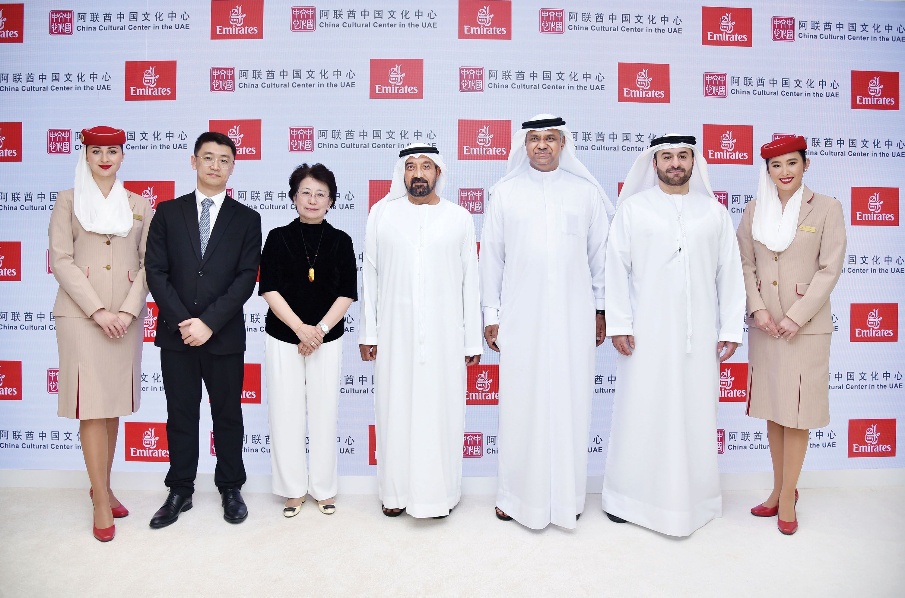 «طيران الإمارات» تعزز حركة السياحة الوافدة إلى الصين