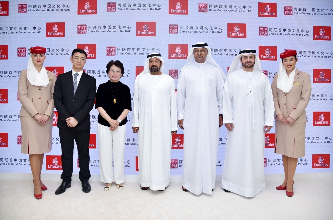 «طيران الإمارات» تعزز حركة السياحة الوافدة إلى الصين