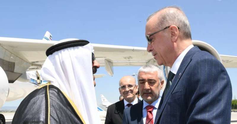 سمو الأمير يصل إلى تركيا في زيارة دولة