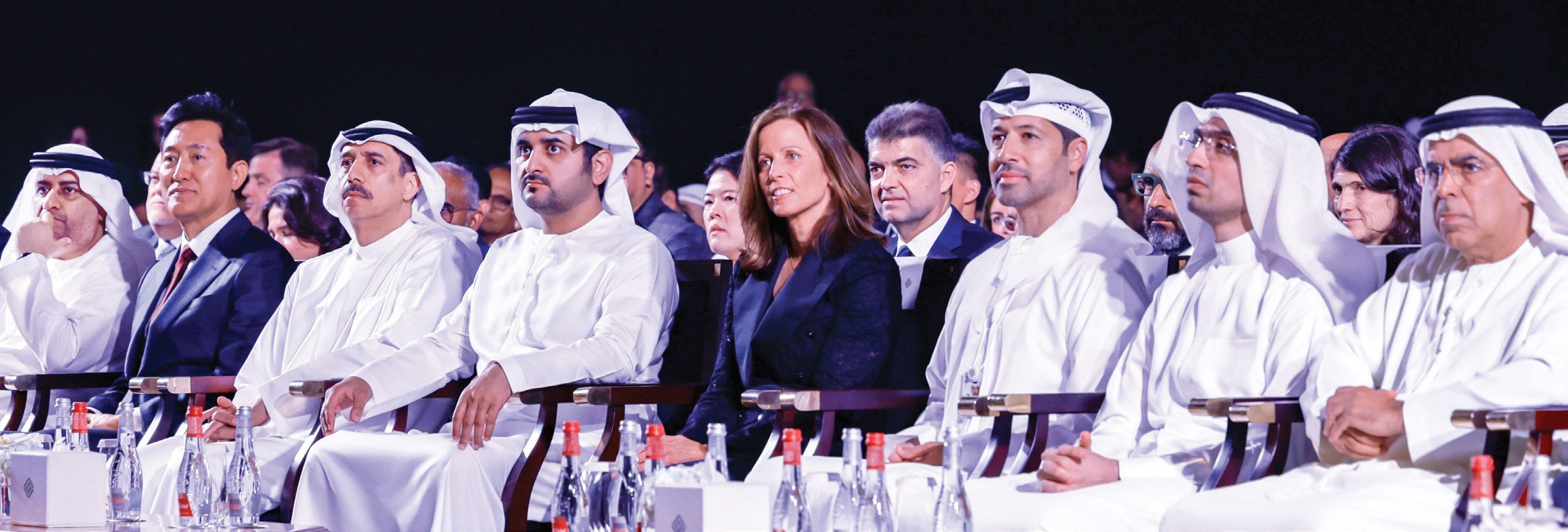 مكتوم بن محمد: برؤية محمد بن راشد لا حدود لريادة دبي الاقتصادية والمالية