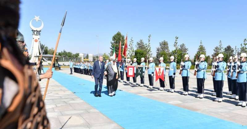 مراسم استقبال رسمية لسمو الأمير في القصر الرئاسي بأنقرة