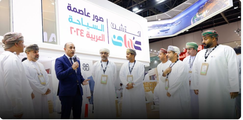 مذكرة تفاهم مع “طيران الإمارات” للترويج للحزم السياحية بسلطنة عُمان