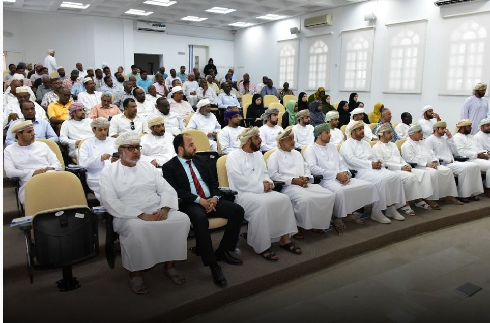 ندوة الاستثمار الأجنبي بالبريمي