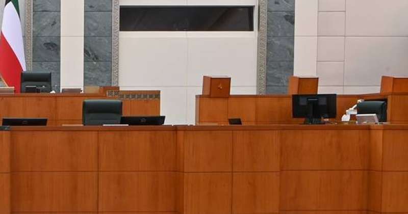 10 نواب يجتمعون لبحث استجواب فهد اليوسف إذا عاد لوزارة الداخلية