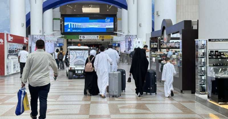 1.18 مليون راكب إجمالي المسافرين عبر المطار في أبريل الماضي