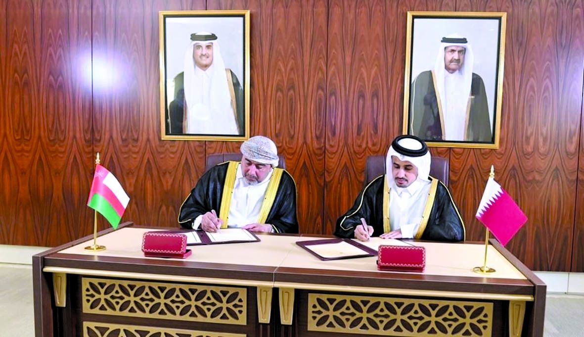قطر وعُمان توقعان اتفاقية تعاون ثقافي