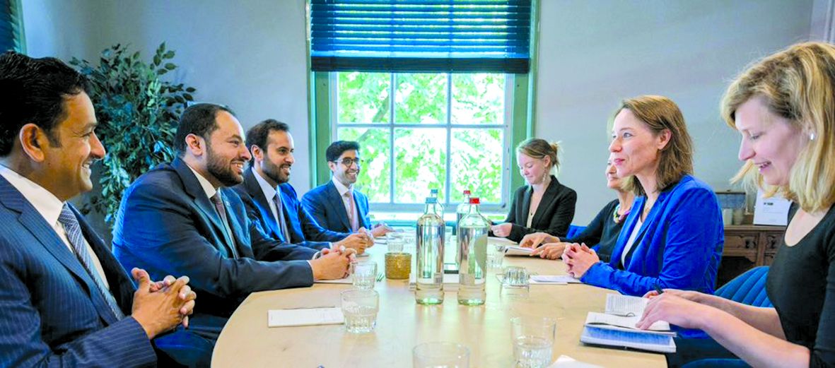 قطر وهولندا يناقشان تسهيل دخول المساعدات الإنسانية إلى غزة