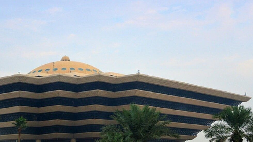 رسمياً .. الداخلية السعودية تسمح للوافدين بتمديد تأشيرة الزيارة العائلية وبرسوم مخفضة لأول مرة