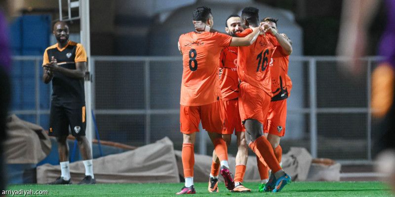 الصفا يقسو على الجبلين برباعية