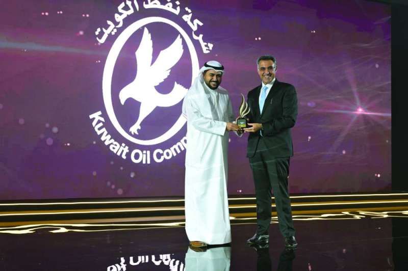 «AUM» تنظّم احتفالها السنوي لتوزيع جوائز الشركات المتميزة