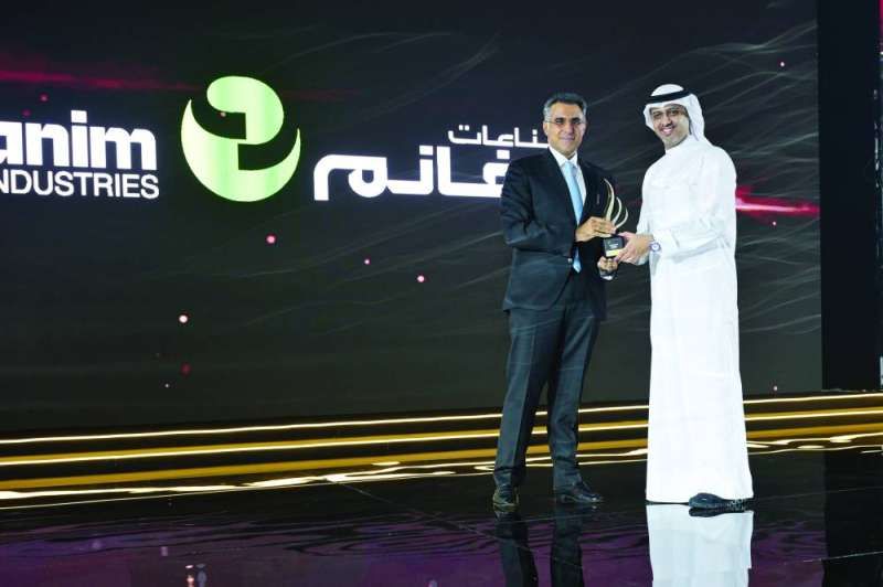 «AUM» تنظّم احتفالها السنوي لتوزيع جوائز الشركات المتميزة