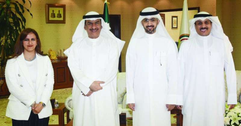 خالد المطيري وعبدالله العنزي ومنيرة الأمير ومحافظ الجهراء