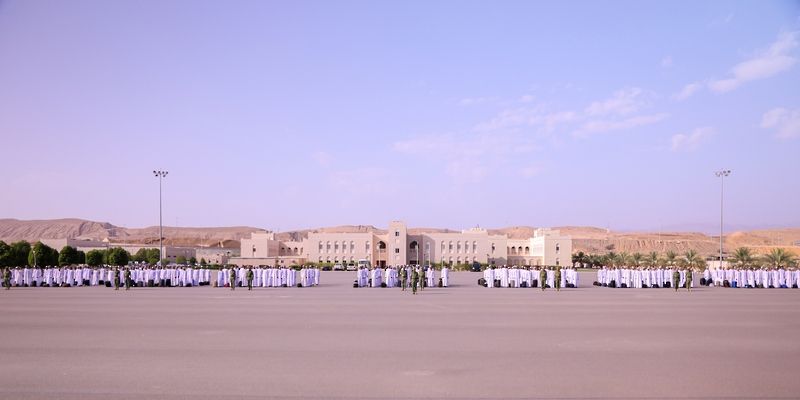 شؤون البلاط السُّلطاني يستقبل دفعة جديدة من الجنود المستجدين