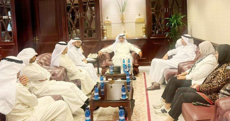 بوشهري وقيادات «السكنية»