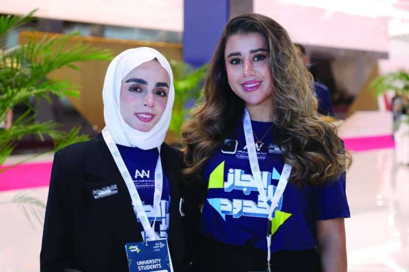 طلبة AUM يحصدون جائزتي أفضل منتج مبتكر وأفضل منصة تواصل اجتماعي