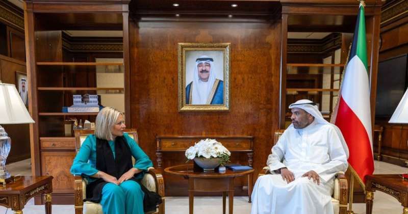 وزير الخارجية يلتقي الممثلة الخاصة للأمين العام للأمم المتحدة في العراق