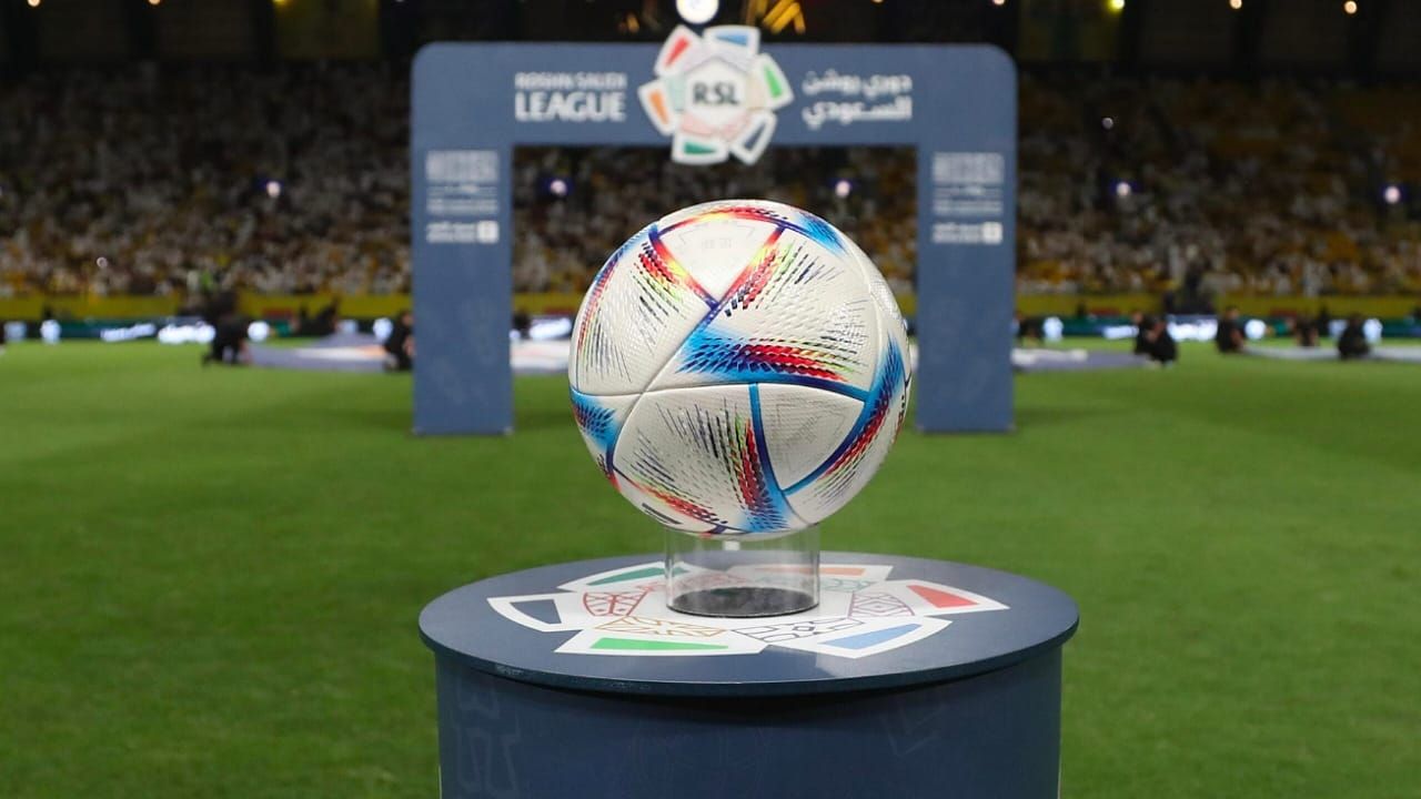 لائحة الأندية المحدثة: تقليص مهام الرئيس وصلاحيات هائلة للرئيس التنفيذي