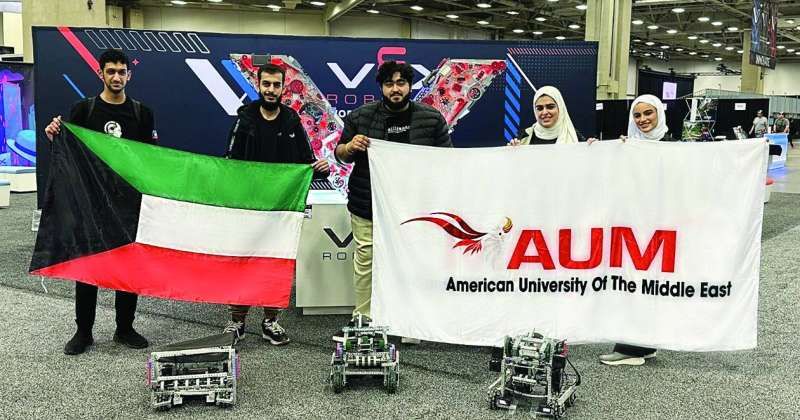 «AUM» الوحيدة عربياً في الدور الـ 16 المؤهِّل لنهائيات مسابقة الروبوتات VEX في الولايات المتحدة.. في مجموعة «Spirit»