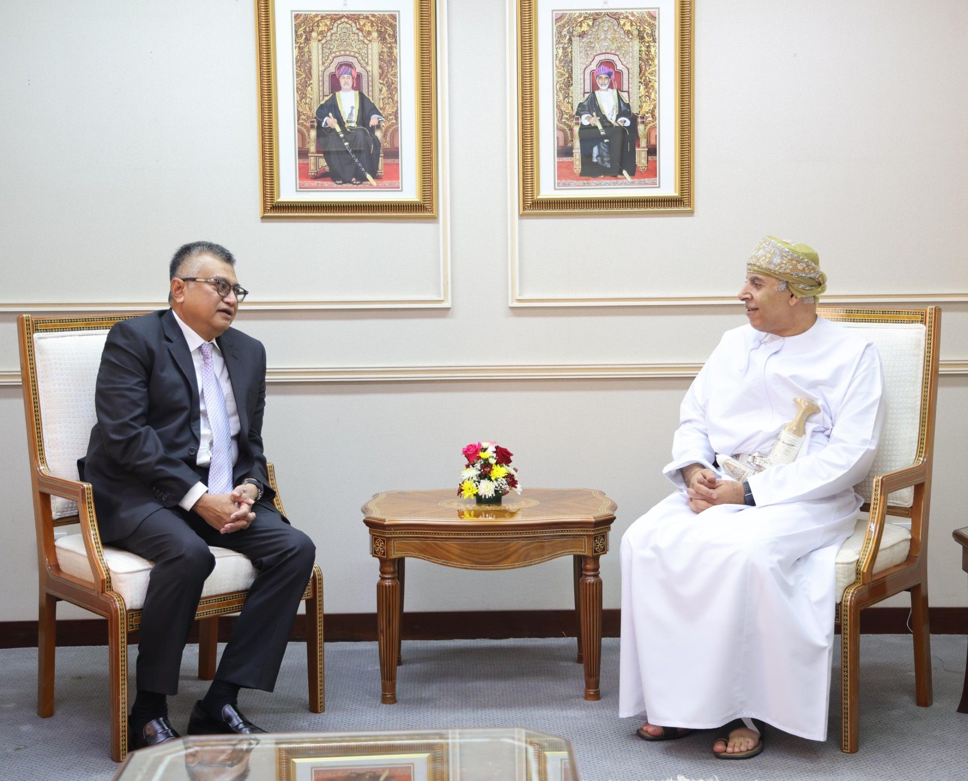 سلطنة عُمان وماليزيا تبحثان تعزيز مجالات التعاون