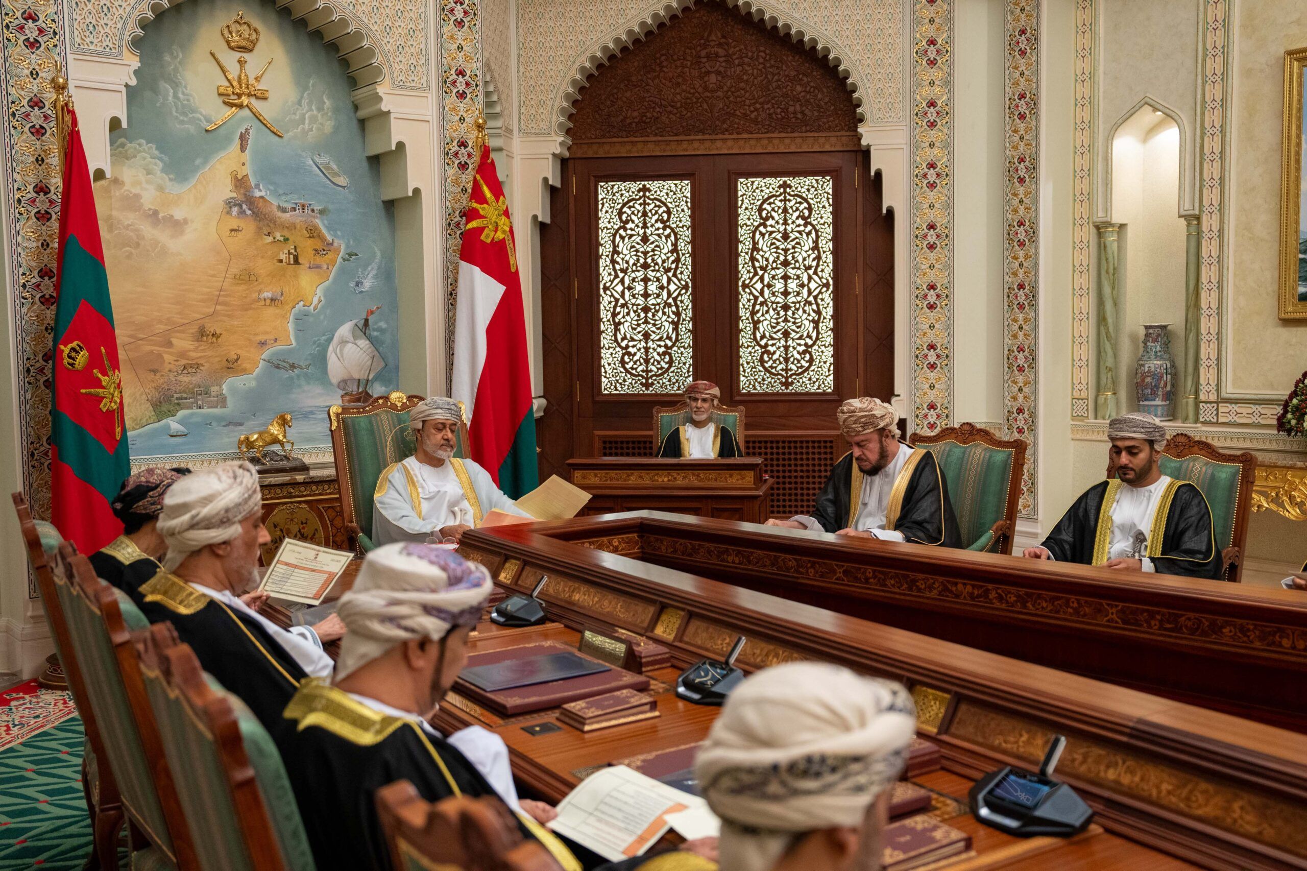 توجيهات سامية واعتماد قرارات في اجتماع مجلس الوزراء برئاسة حضرة صاحب الجلالة في قصر البركة العامر .. إليك أبرزها