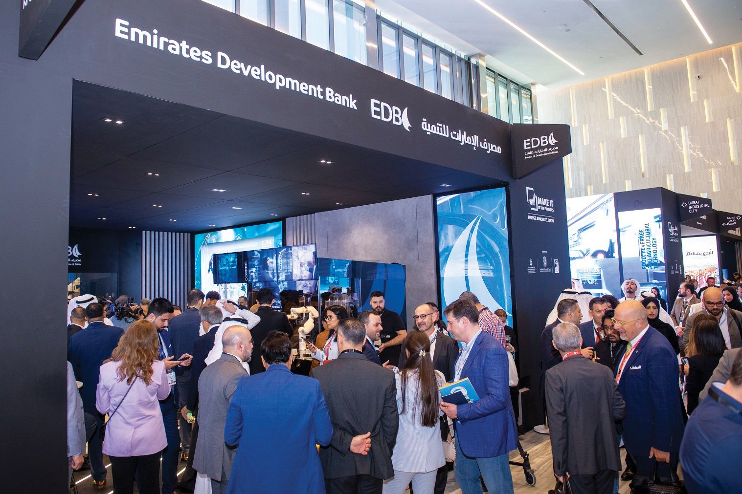 «مصرف الإمارات للتنمية» يرفع تمويله للصناعة الوطنية إلى 5.4 مليارات درهم