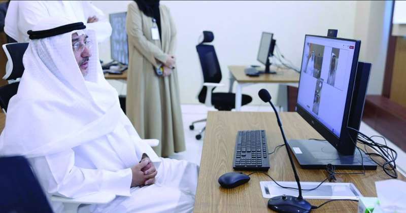 العدواني يُتابع عمل المركز الرقمي عقب تدشينه