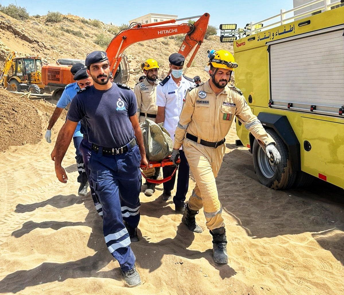 وفاة عامل إثر انهيار أتربة عليه أثناء عمله