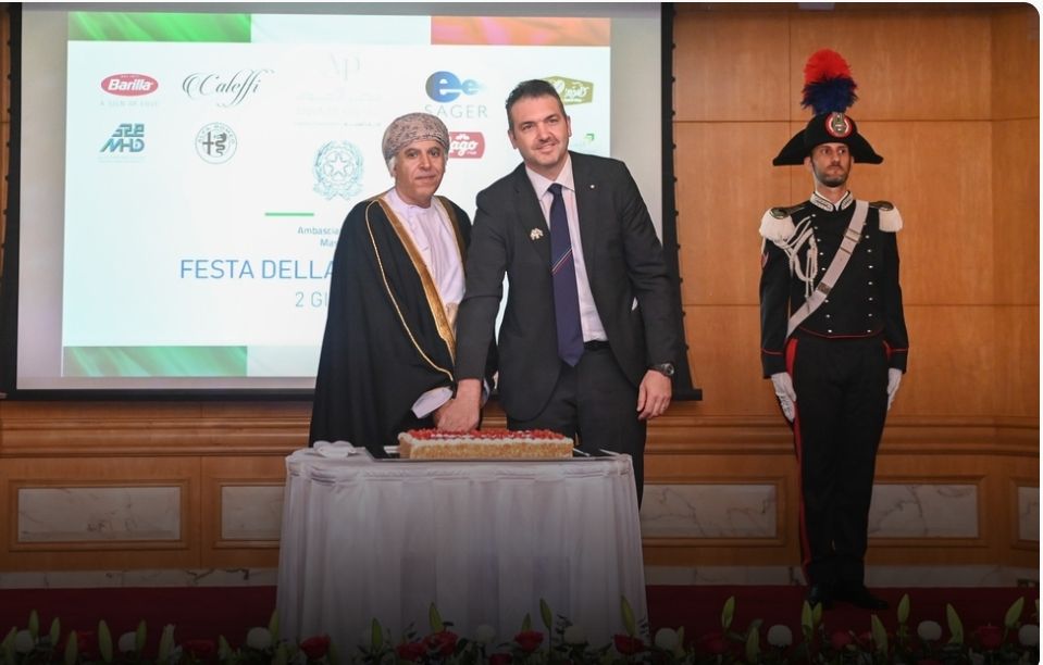 السفارة الإيطالية بمسقط تحتفل بالعيد الوطني الإيطالي