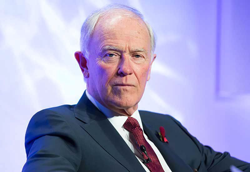 تيم كلارك: يجب وضع تكلفة تجديد طائرات طيران الإمارات على «بوينغ»