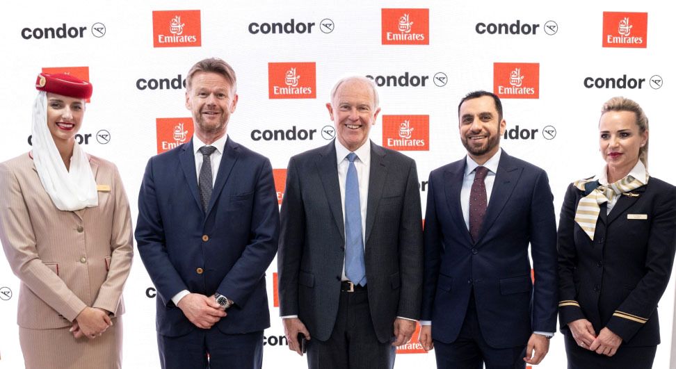 طيران الإمارات توقّع اتفاقية لتبادل الرموز مع «كوندور»