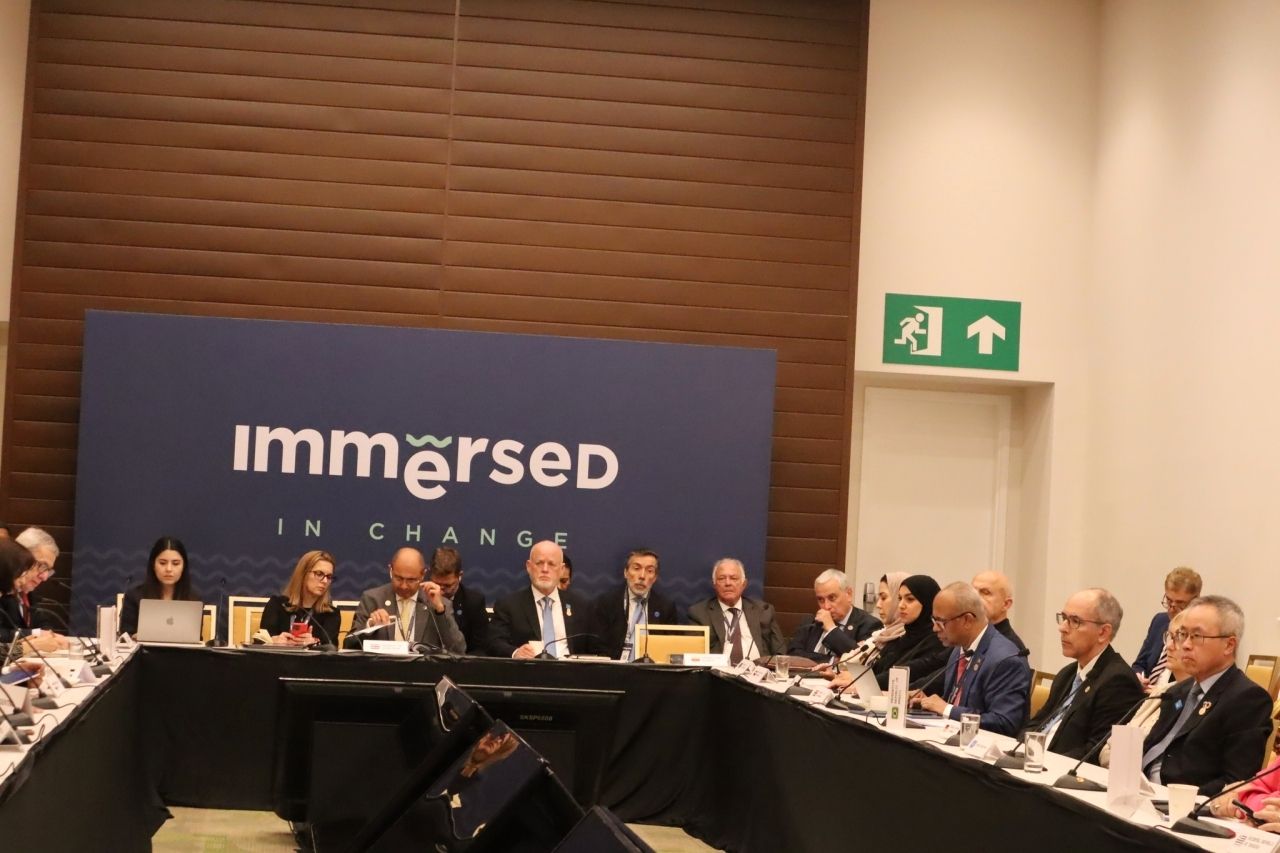 الإمارات تستعرض نجاحاتها في تعزيز صحة واستدامة المحيطات