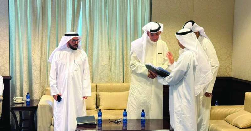 بوشهري: تواصل مباشر مع المراجعين والحلول ضمن الأطر القانونية