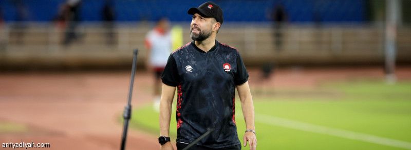الرائد.. الغموض يهدد مستقبل إيجور