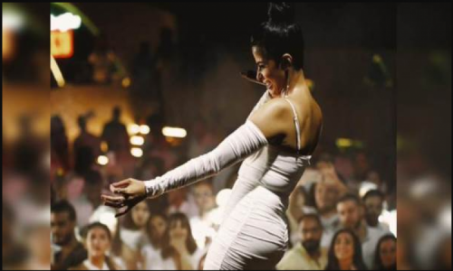 ولعت الساحل: روبي هتوريك أحلي وصلة رقص بلدي بالاسود القصير من الأخر