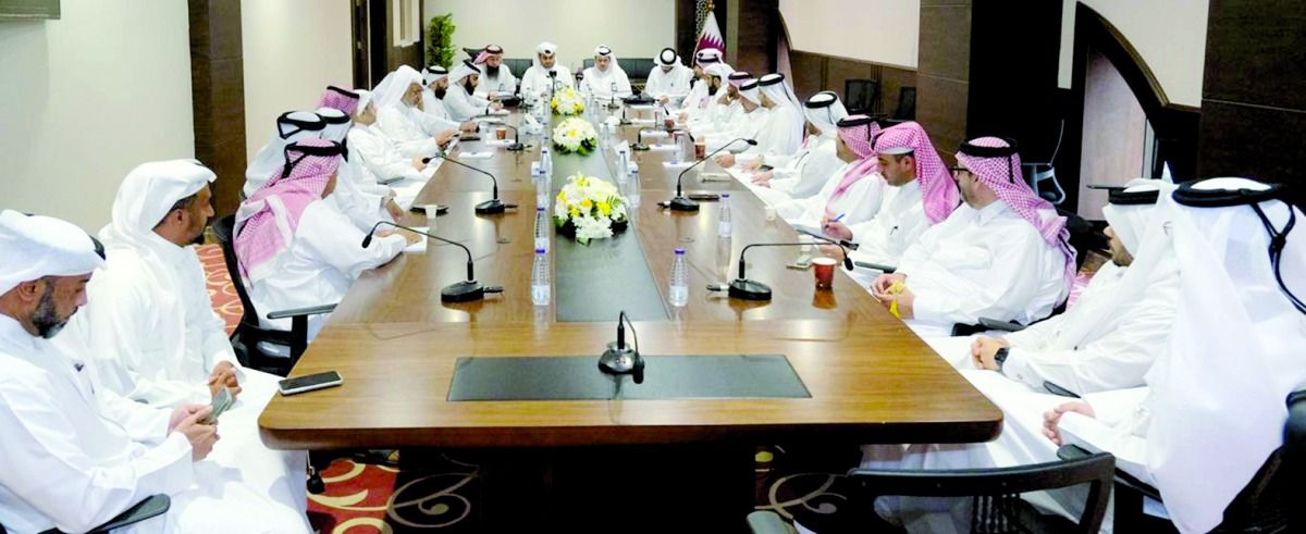 خلال اجتماع تنسيقي مع مسؤولي وممثلي الحملات.. بعثة الحج القطرية توضح آليات التفويج بالأراضي المقدسة