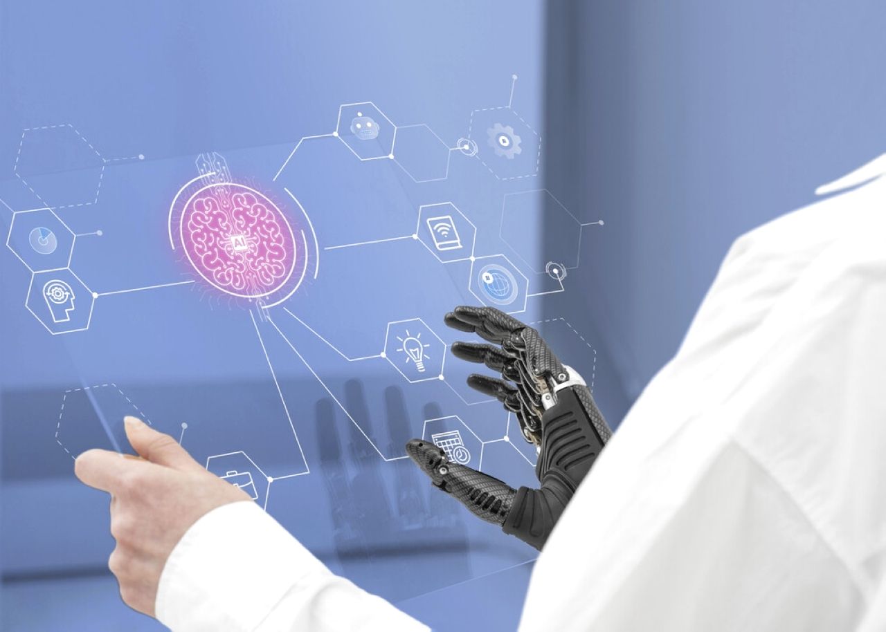 الذكاء الاصطناعي في الإمارات خارطة طريق تعزز التنمية وجودة الحياة