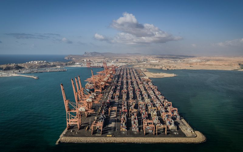 15 % انخفاضاً بالإيرادات العامة للدولة