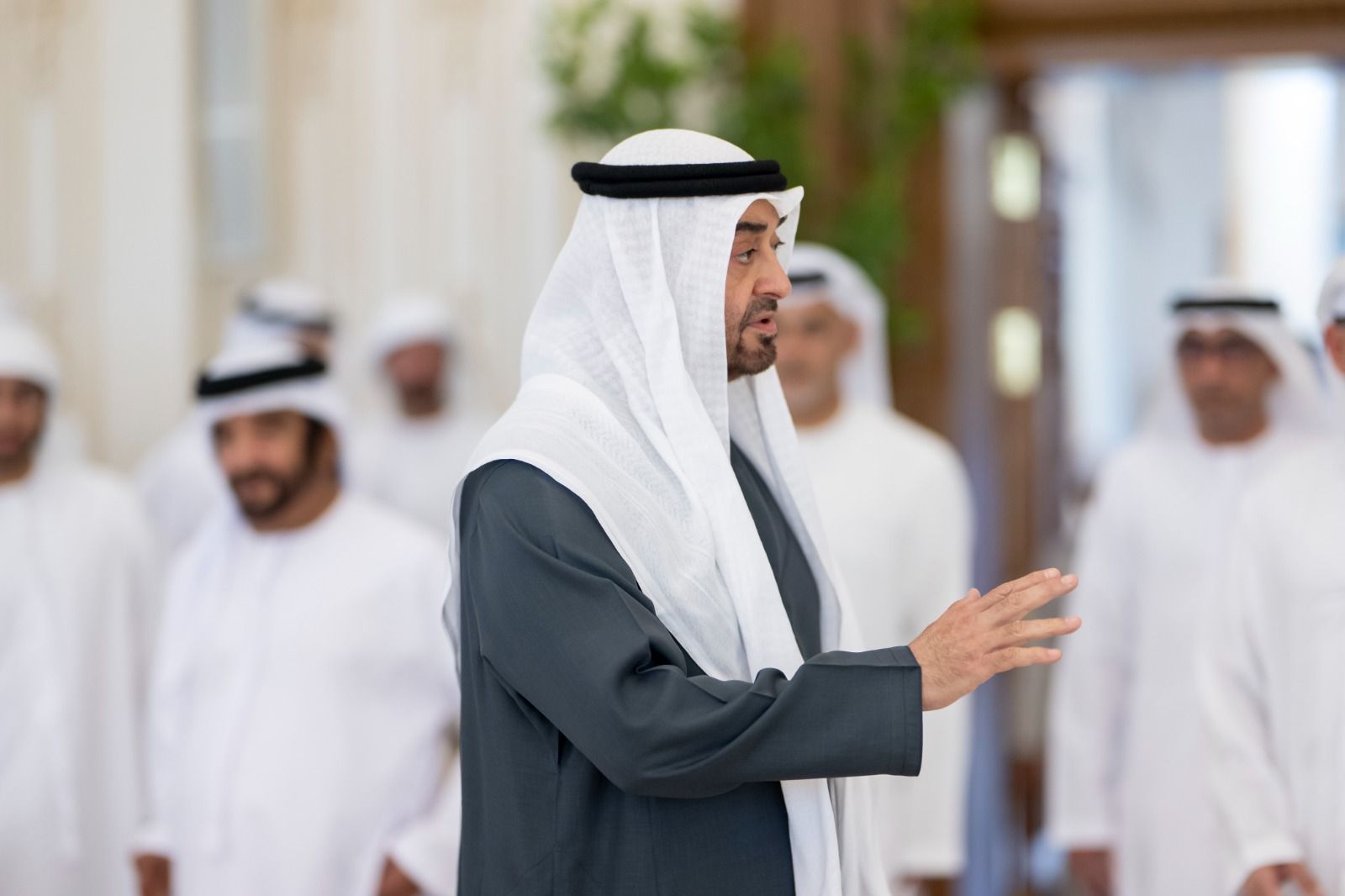 رئيس الدولة يستقبل ضيوف برزة قصر البحر