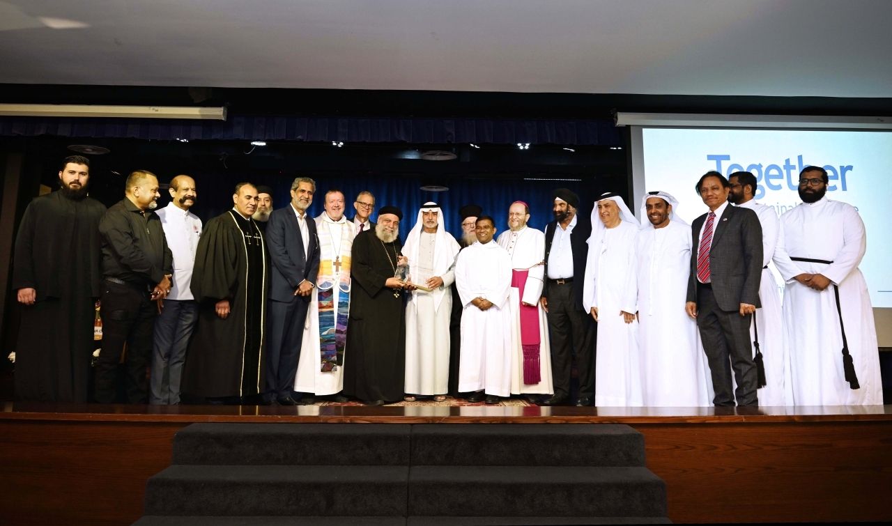 نهيان بن مبارك: الإمارات تسعى دائماً لأن تكون نموذجاً للسلام والتسامح