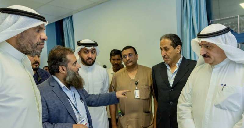 اليحيا والعوضي يطمئنان على مصابي حريق المنقف