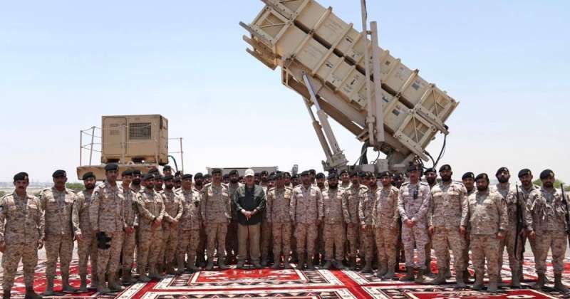 اليوسف يتفقد مواقع تابعة لـ«الجيش» و«الداخلية» و«الإطفاء» و«الجمارك»