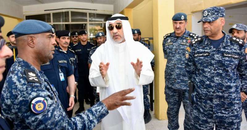 اليوسف تفقد «مركز إيواء مخالفي الإقامة»: استمرار توفير سبل الراحة لِمقيميه.. وتسريع إجراءات مغادرتهم للبلاد