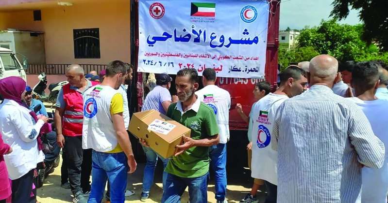 «الهلال الأحمر» توزّع الأضاحي على 3 آلاف أسرة في السودان ولبنان