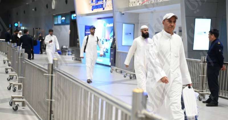 89 حاجاً وحاجة.. طلائع العائدين