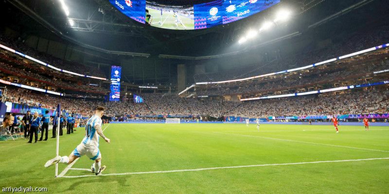 سكالوني يهاجم «مرسيدس بنز».. ويستعيد ذكريات السعودية